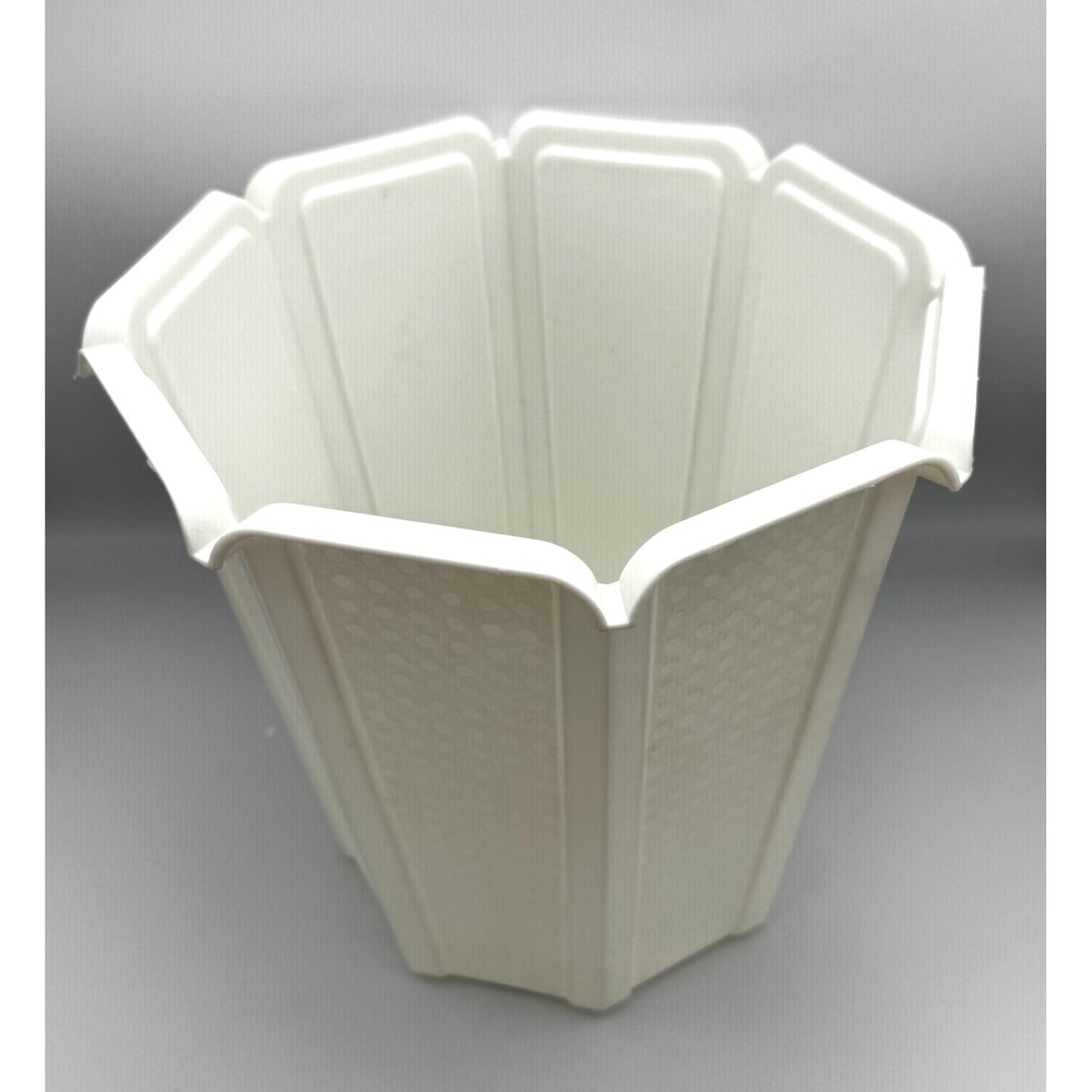 Vtg Rubbermaid 2945 Wastebasket White Octagon Basket Weave Trash Can MCM